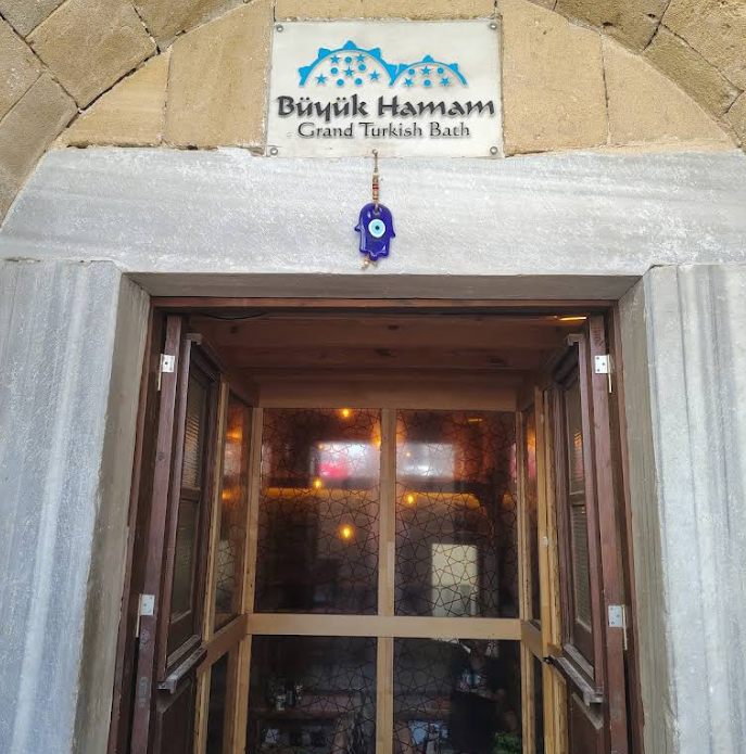 Gothic traces at the entrance