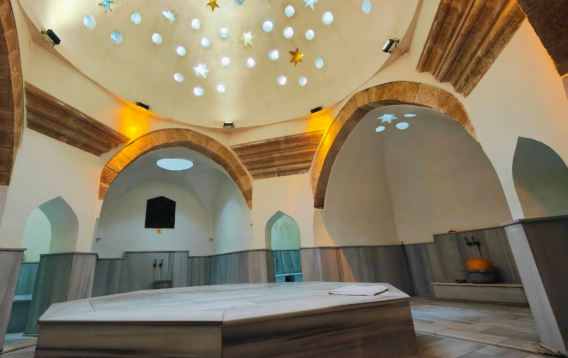 The seven-domed composition